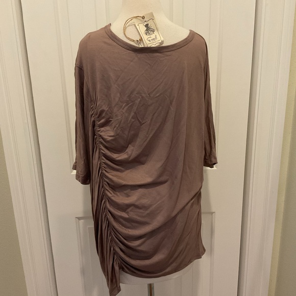 Easel Brown Ruched Top - Picture 3 of 5